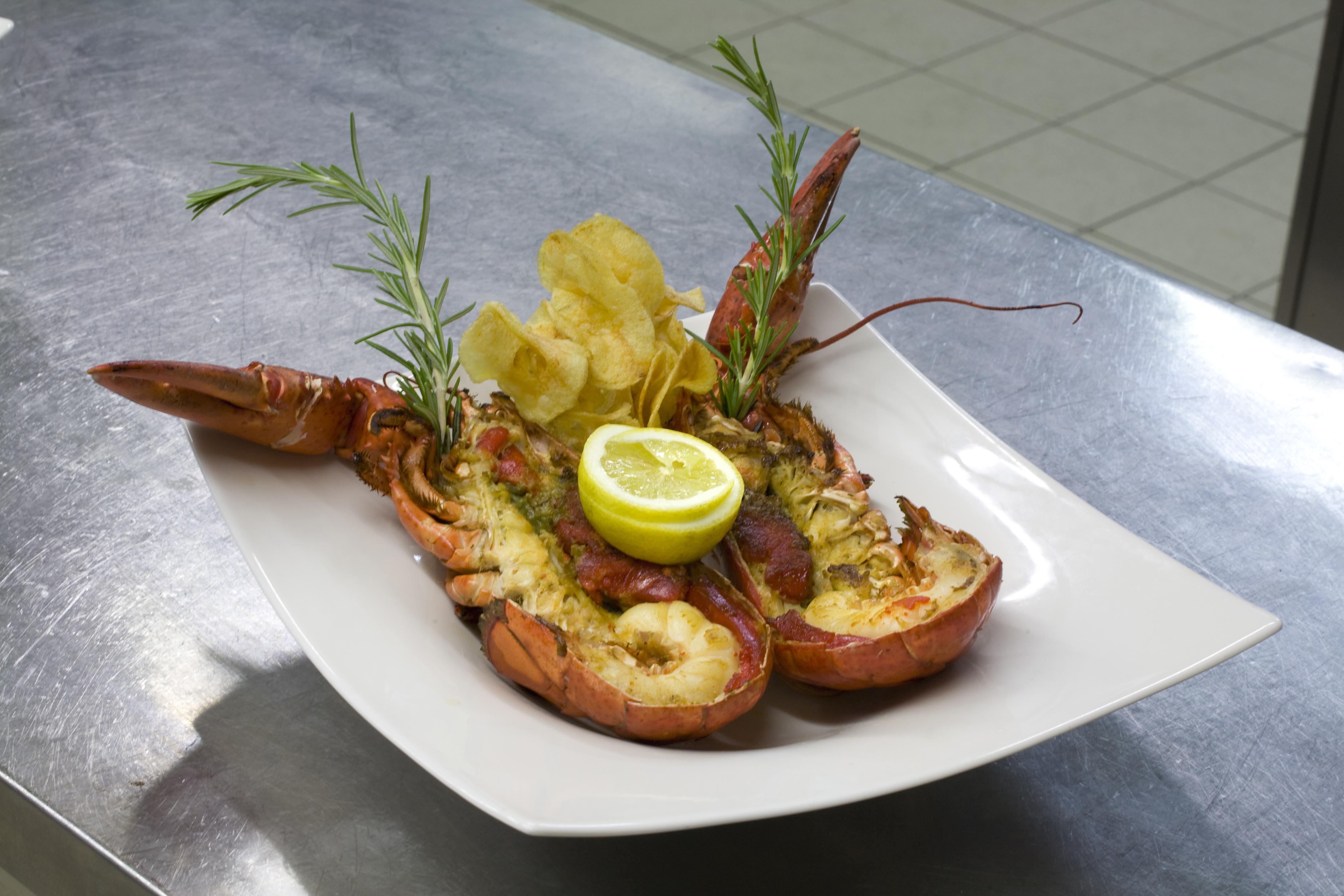 Logis Hotel Tante Yvonne & Son Restaurant Semi-Gastronomique - Lyon Nord Quincieux ภายนอก รูปภาพ