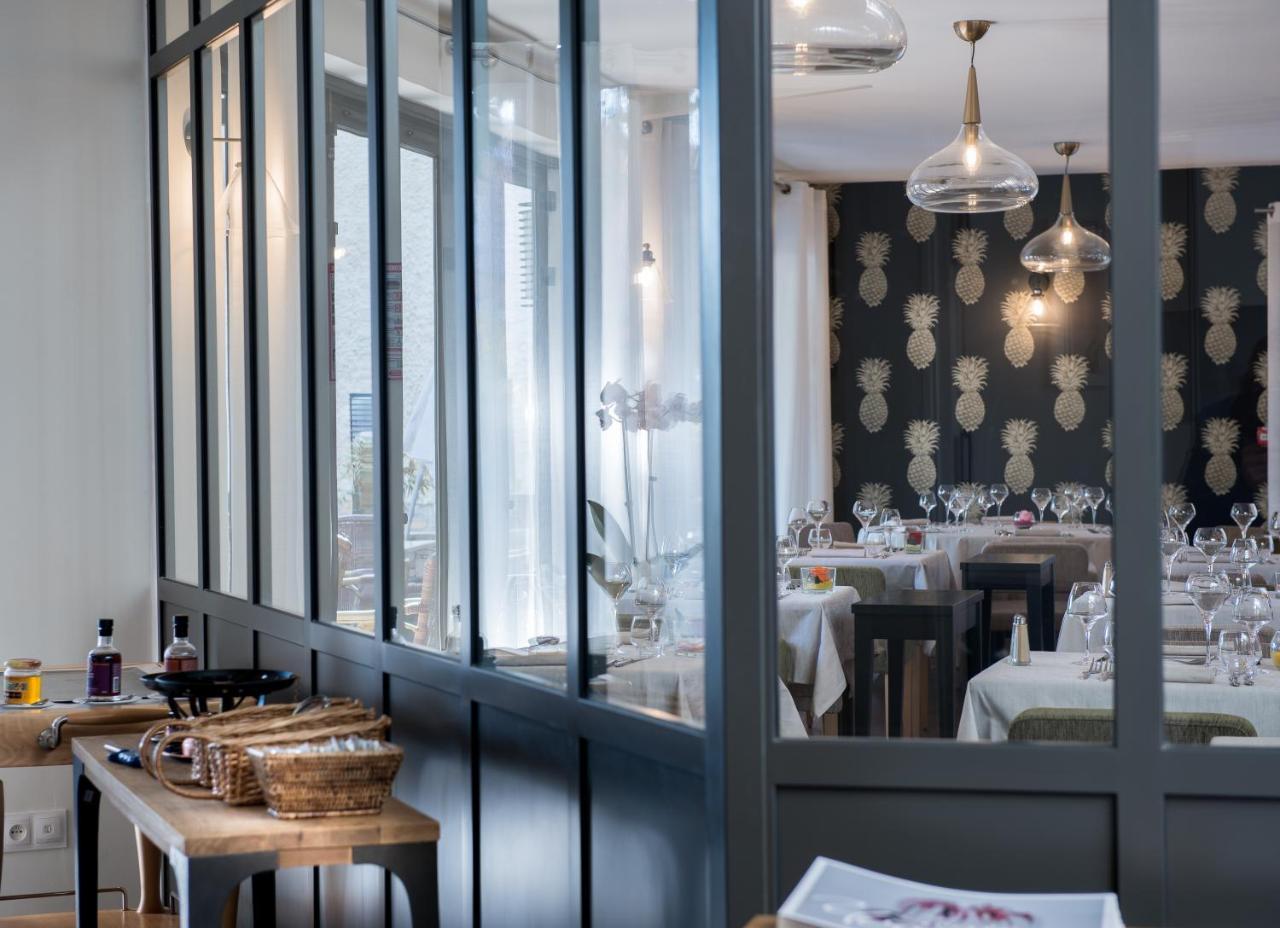 Logis Hotel Tante Yvonne & Son Restaurant Semi-Gastronomique - Lyon Nord Quincieux ภายนอก รูปภาพ